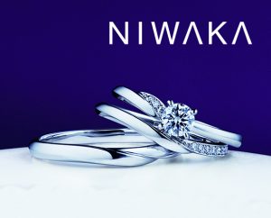 結婚指輪と婚約指輪を重ね付け！おすすめのセットリングをご紹介｜婚約指輪・結婚指輪 PROPOSE(プロポーズ)